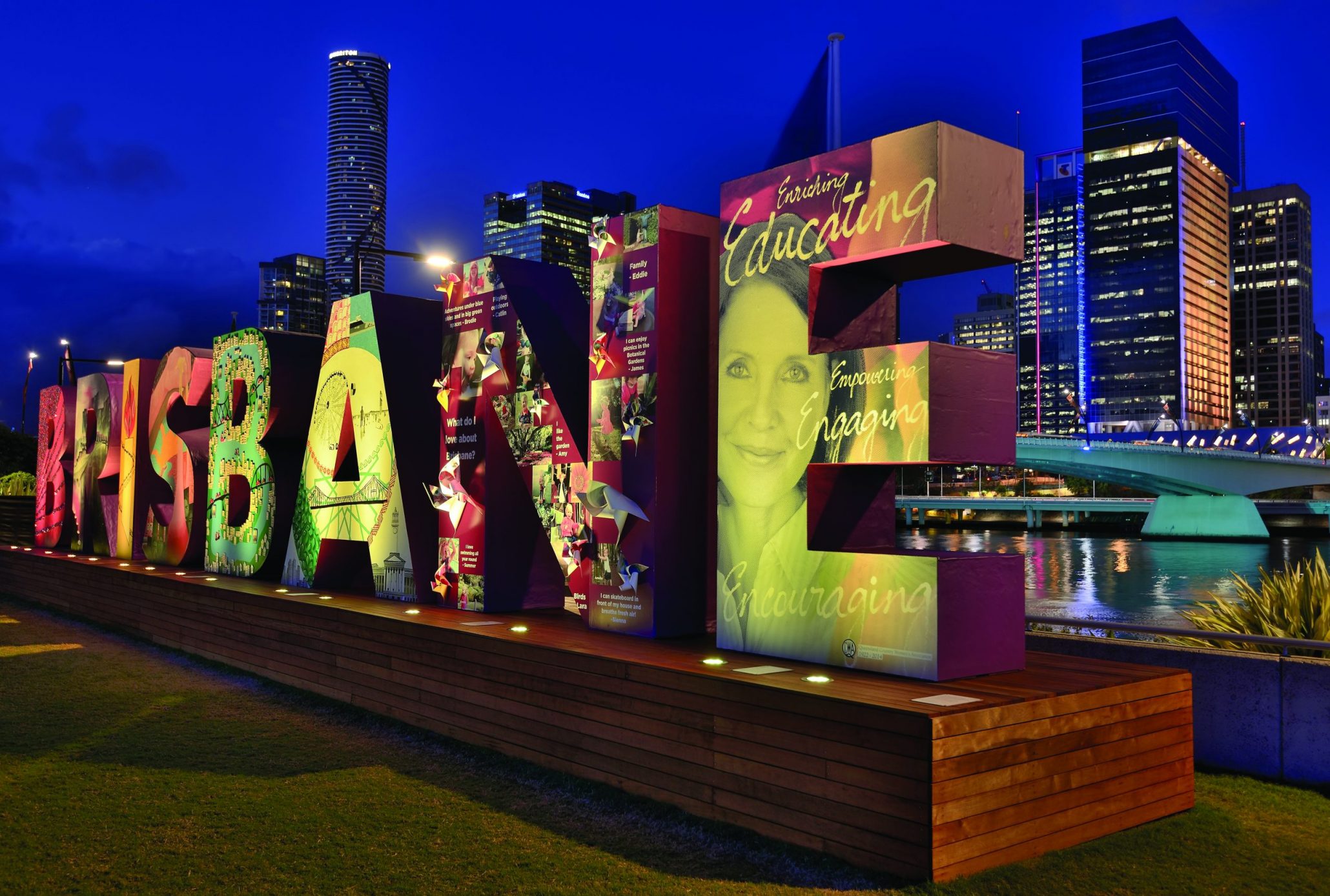 BRISBANE,QLD/AUSTRALIA - NOVEMBER 13, 2014: View on freshly installed Brisbane sign and buildings of the city illuminated for G20 summit.